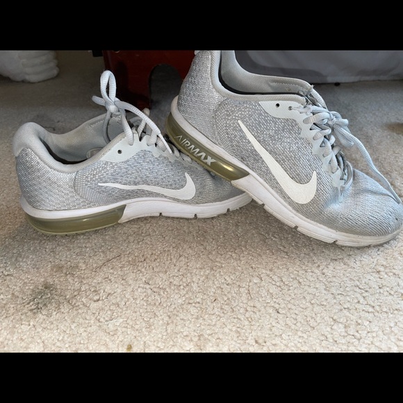 Nike air max sneakers - Picture 3 of 4